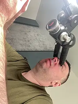 XXX chat uživo modela DorianJeday