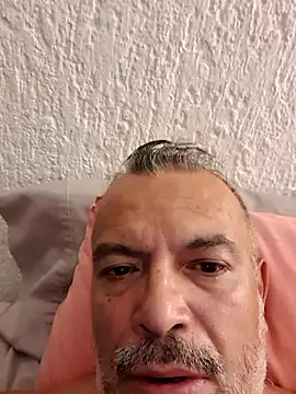 cared72n Live XXX chat