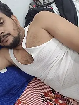 ArnavBold's Live XXX Chat