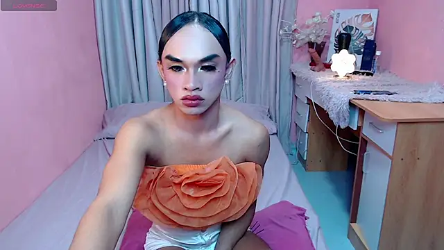دردشة VivienneLuxe الجنسية المباشرة