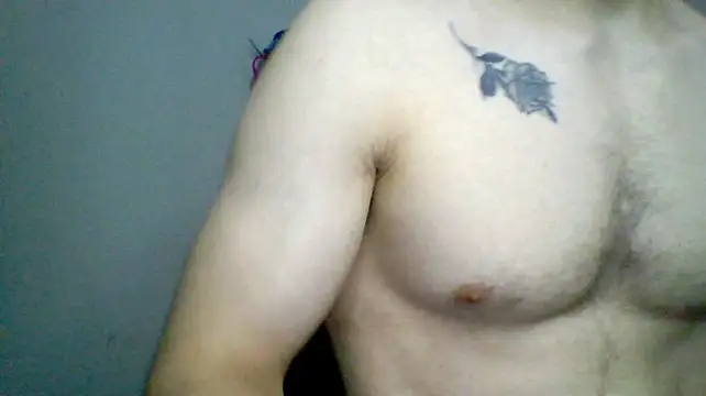 Chat XXX en directo de Kenner_fox77