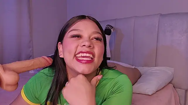 HatsaJones' Live XXX Chat