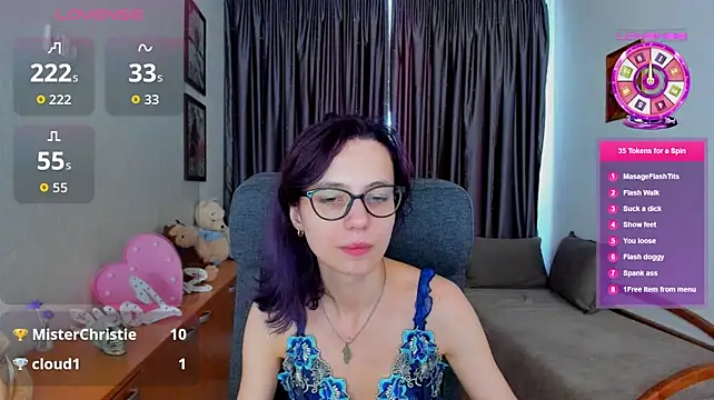 MiniLysii Live XXX Chat