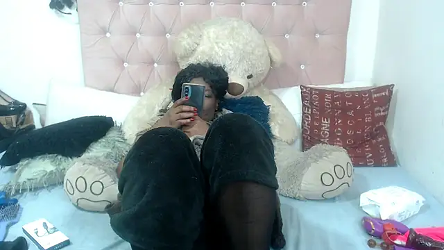 Negrabign Live XXX chat