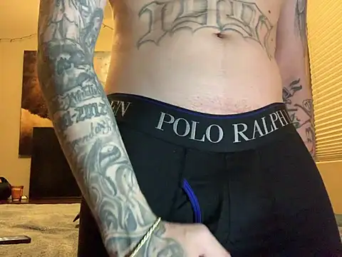 BWCJUICYJOSH's Live XXX Chat
