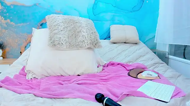 crystalnut's Live XXX Chat