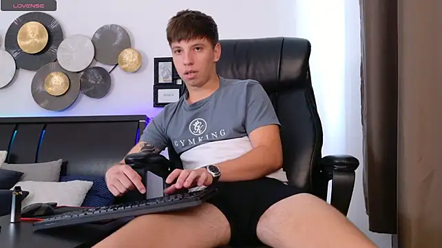 ThomasEdisonn Chat XXX live