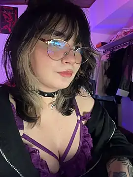 Chatroom XXX en direct de Poisonissa