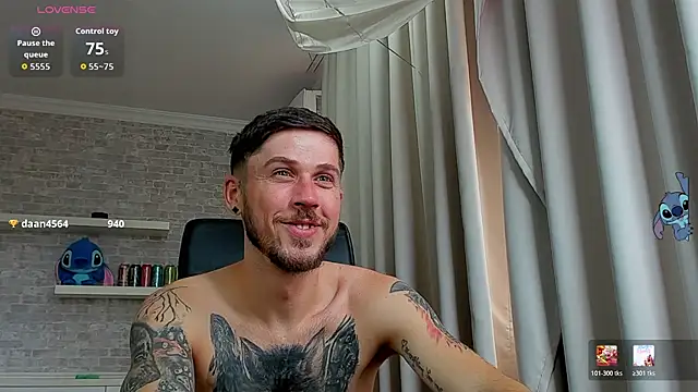 Онлайн чат XXX JonahShaw