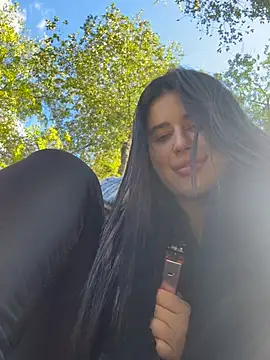 Lira_Fayeee: απευθείας συνομιλία ΧΧΧ