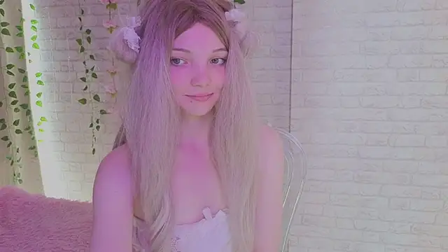 AnimeAlica18's Live XXX Chat