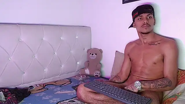 Angel_foxc13のライブXXXチャット