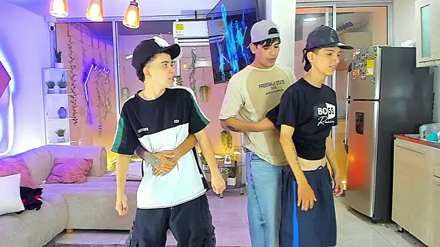 Houseofwarrios 现场XXX聊天