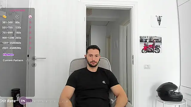 Živý XXX chat ZackFraser