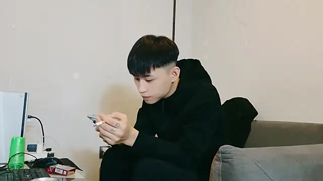 duzitengqq Chat XXX in diretta