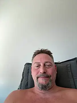 Pesche_77 Live XXX-Chat