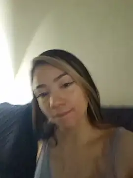 ximenavega XXX чат на живо