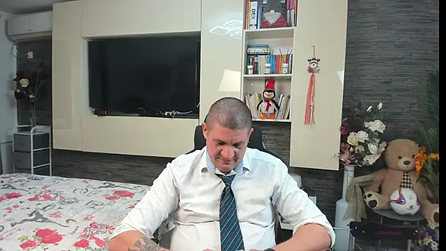 Živý XXX chat SpartacusDaddy48