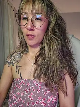 Mar_puentes Chat XXX live