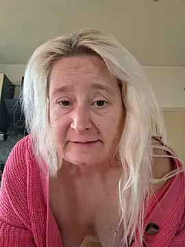 GeileEstelle Chat XXX in diretta