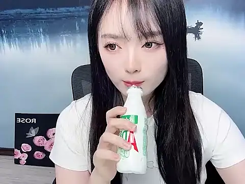 LiLy0608's Live XXX Chat