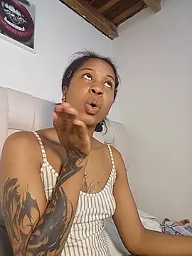 Živý XXX chat Zaira_Rose_
