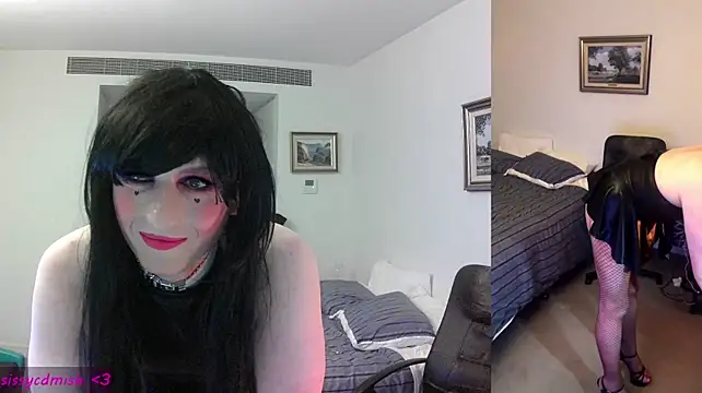 SissyCDMish's Live XXX Chat