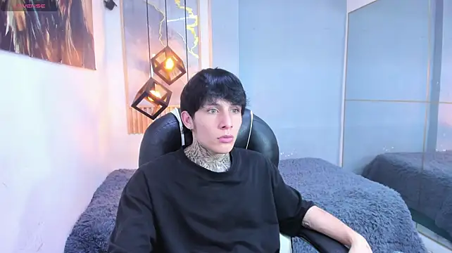 Cry_thereal 现场XXX聊天