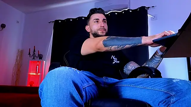 Chat XXX Live MightyAaron66