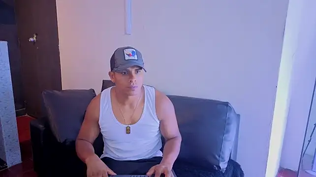 Hunter_master Live XXX-chat