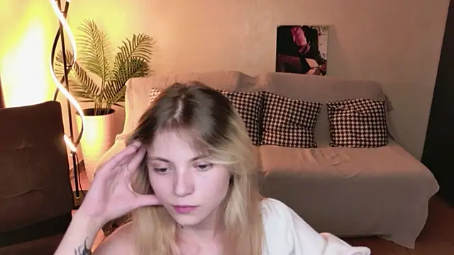 LisaRainbown Live XXX chat