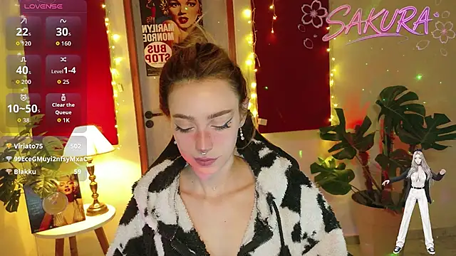 sakura_beauty: онлайн-секс-чат
