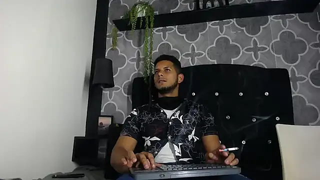 Chat XXX ao vivo de Chris_Dick23