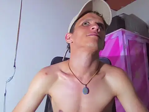 juanse22cm Live XXX-chat