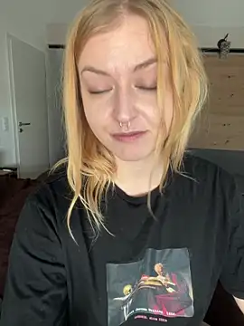 CherryyCheeks Live XXX Chat