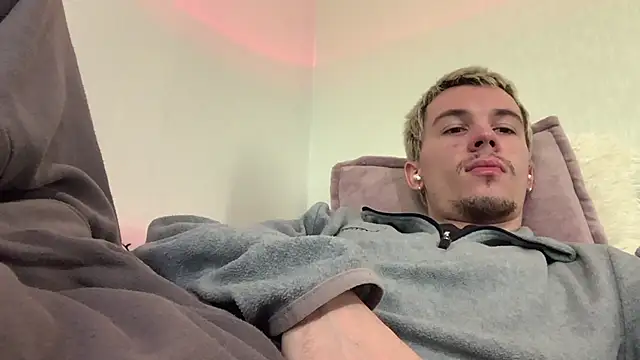 Jeremy1Scottn Live XXX chat