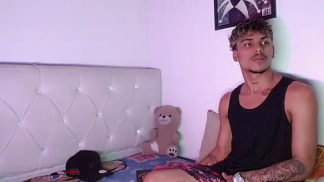 Онлайн чат XXX Angel_foxc13