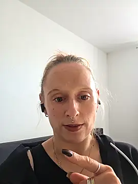 Bellaaa17 Live XXX-Chat