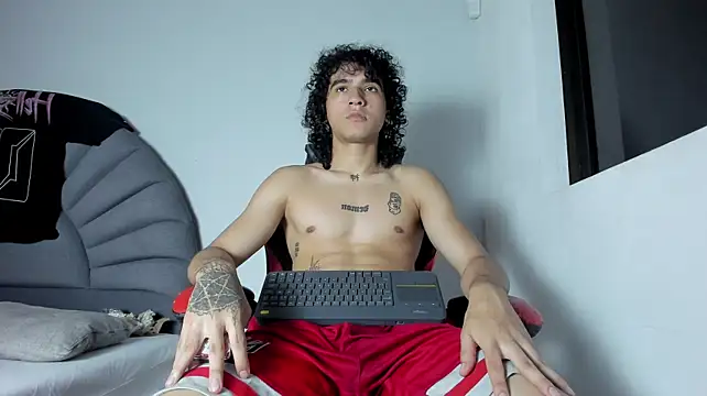 XXX chat uživo modela JackSavage_