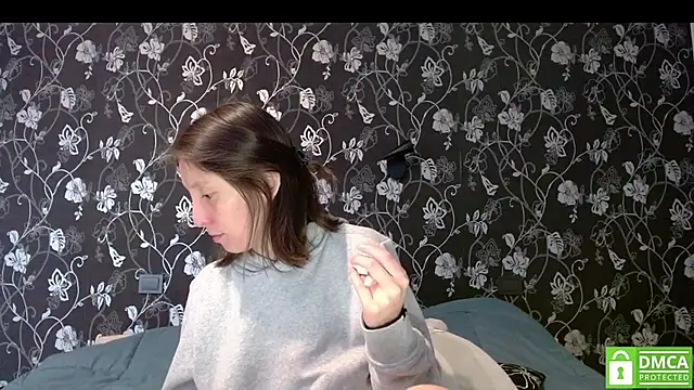 Онлайн чат XXX Sophi_Cute