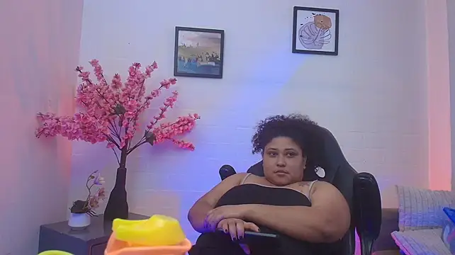 Czat XXX na żywo – Ayliinn_