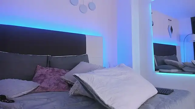 Chat XXX en directo de Sky_Loren