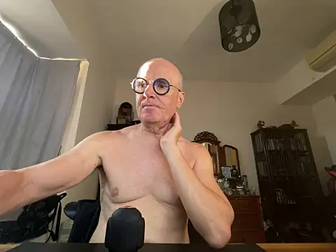 TKSnoopy7 Live XXX Chat