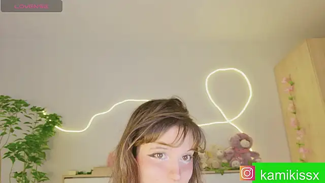 KamiKiss' Live XXX Chat