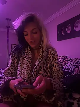 Chatroom XXX en direct de lil_jiggly
