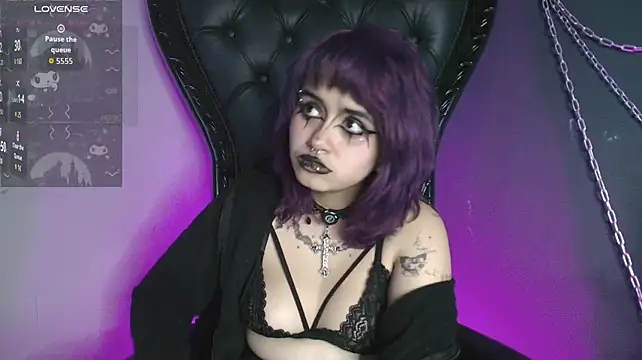 Navier__ Chat XXX in diretta