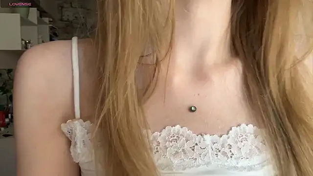 BivalentFalloff's Live XXX Chat