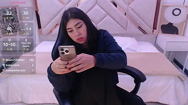 Viioleth_'s Live XXX Chat