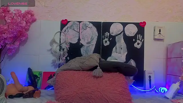 kilyetvera Adlı Modelin Canlı XXX Sohbeti