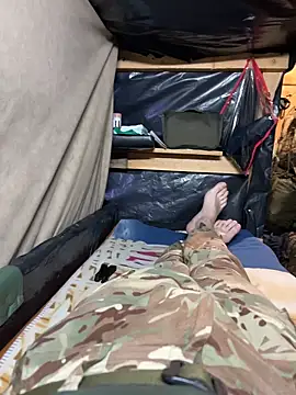 Czat XXX na żywo – Arthur_military